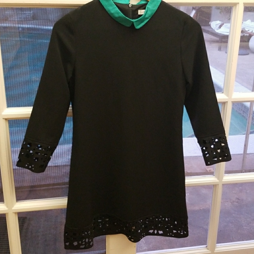 Black sleek shift dress